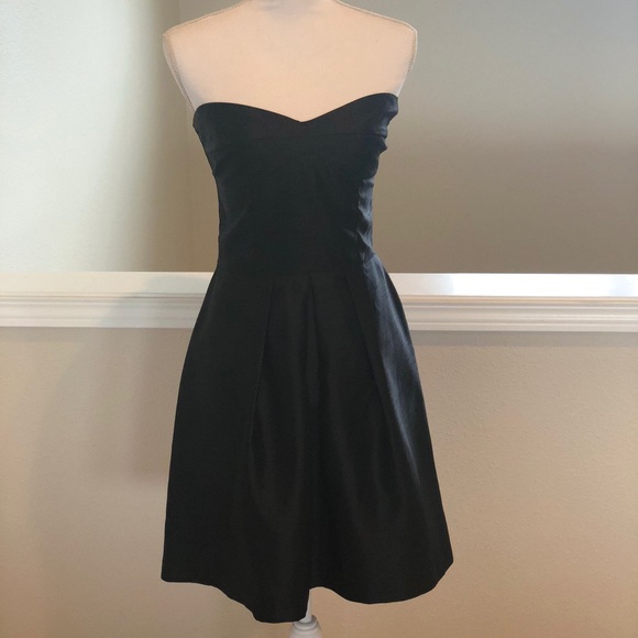 LBD - Black Strapless Pleated Dress - Size M - Picture 8 of 8